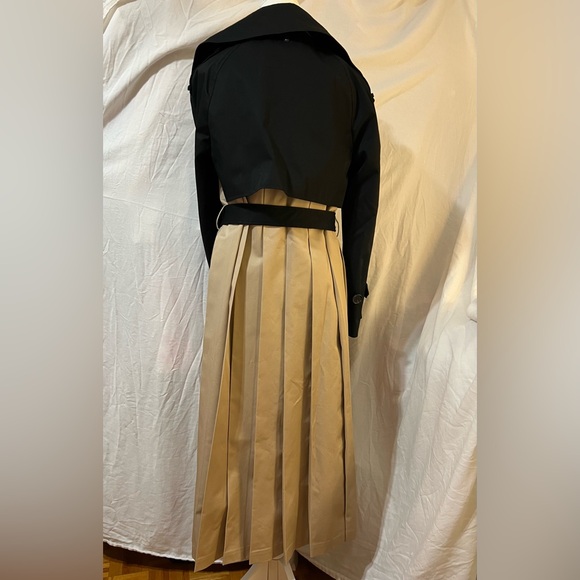 MACKAGE Classy Feminine Beautiful Unique 2 Colors Trench Coat Pleated at Back - Picture 7 of 11